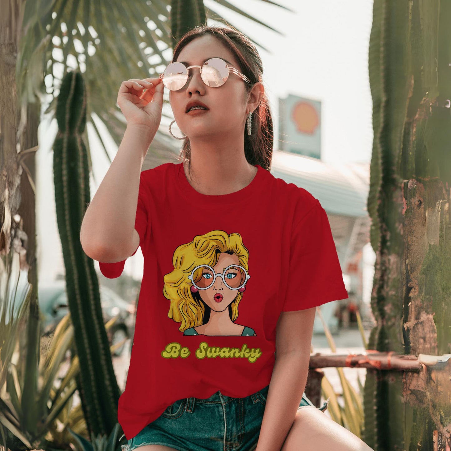 Women's Be Swanky Graphic Printed T-shirt