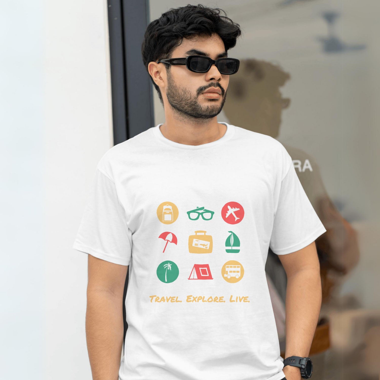 Men's Travel Explore Live Graphic Printed T-shirt