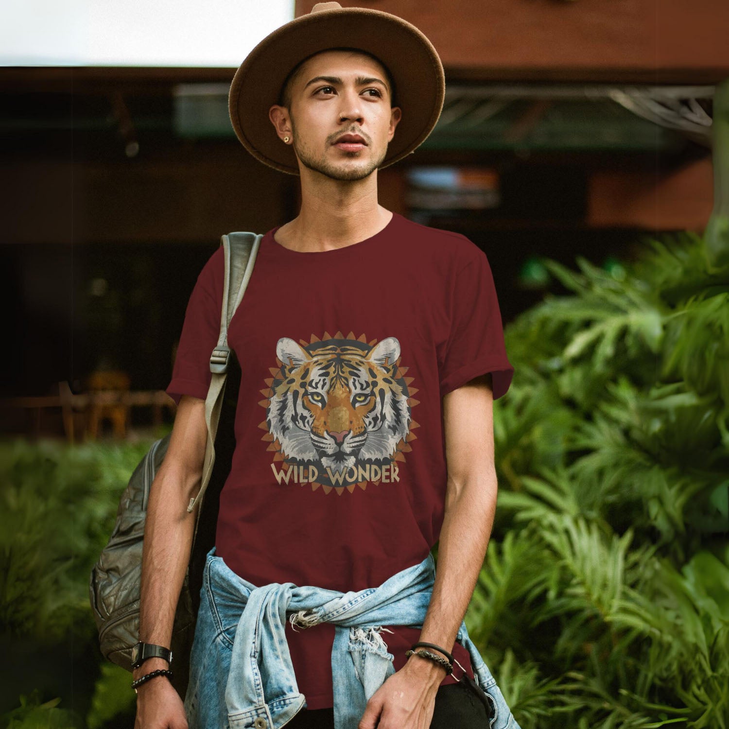 Men's Wild Wonder Graphic Printed T-shirt